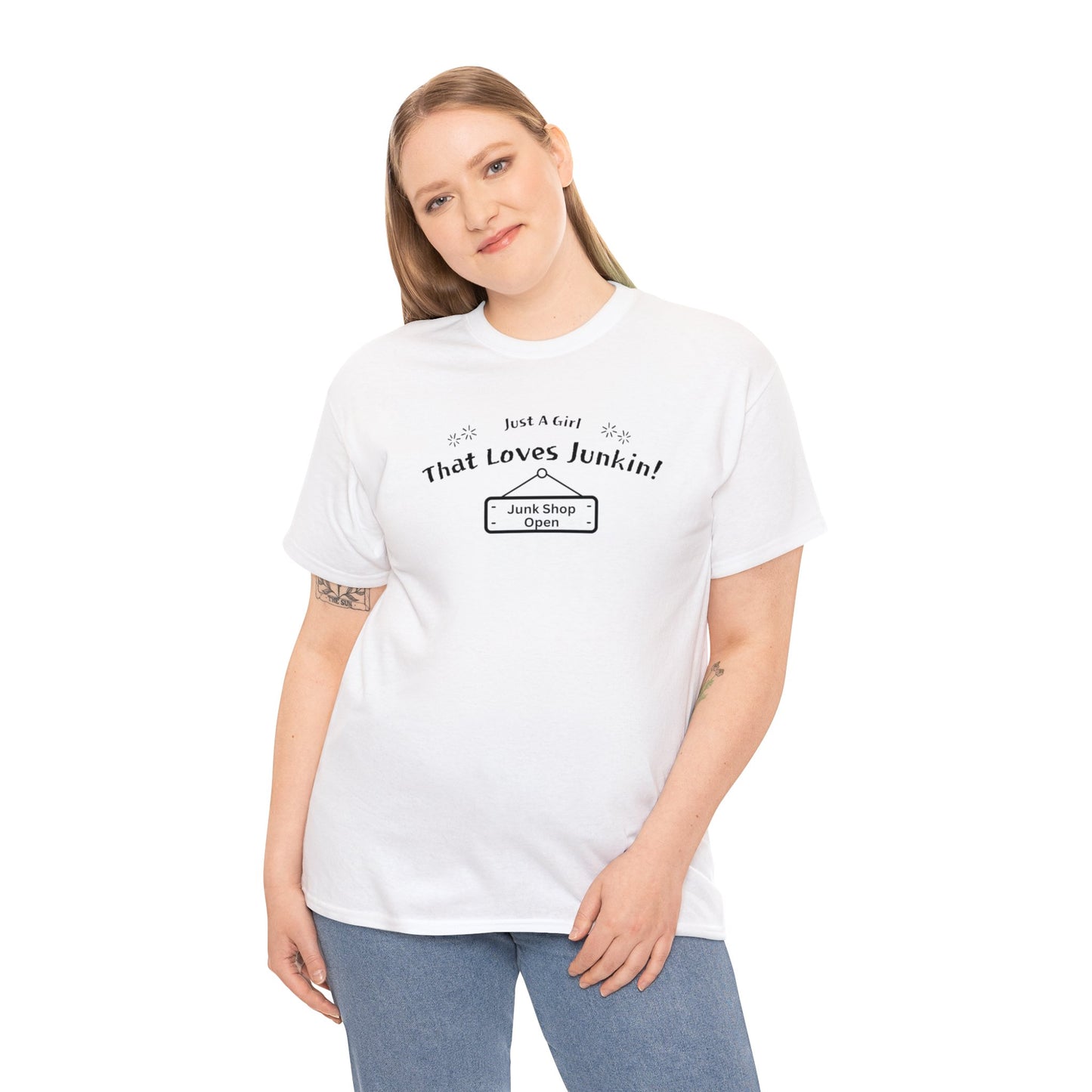 Just A Girl that Loves Junkin Unisex Heavy Cotton T-Shirt