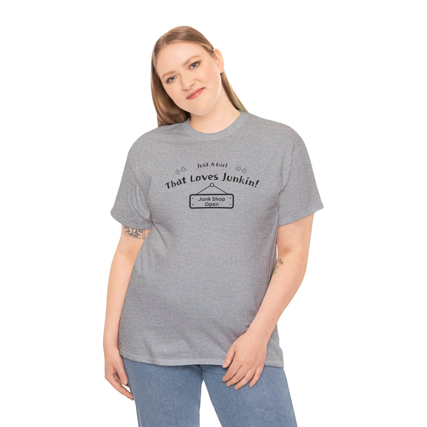 Just A Girl that Loves Junkin Unisex Heavy Cotton T-Shirt