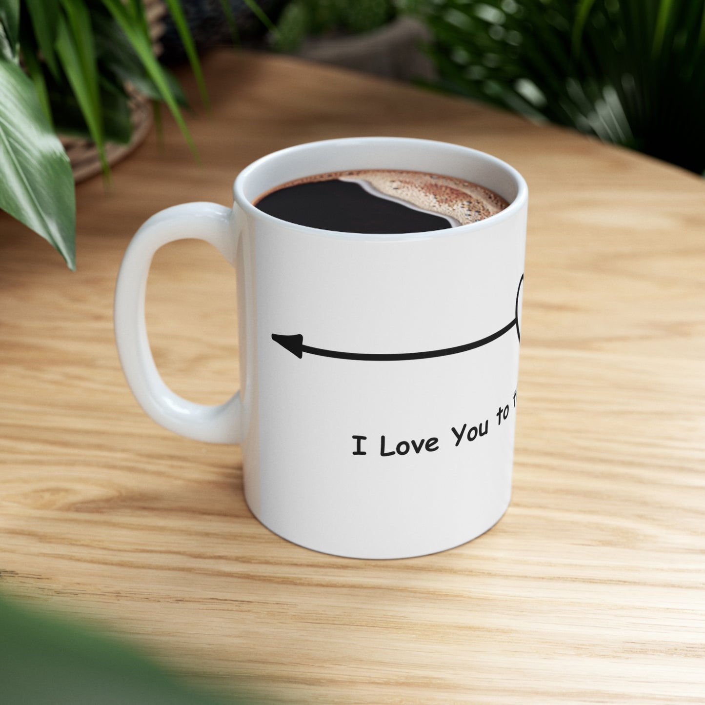 I love you to the moon and back, heart arrow - Ceramic Mug 11oz